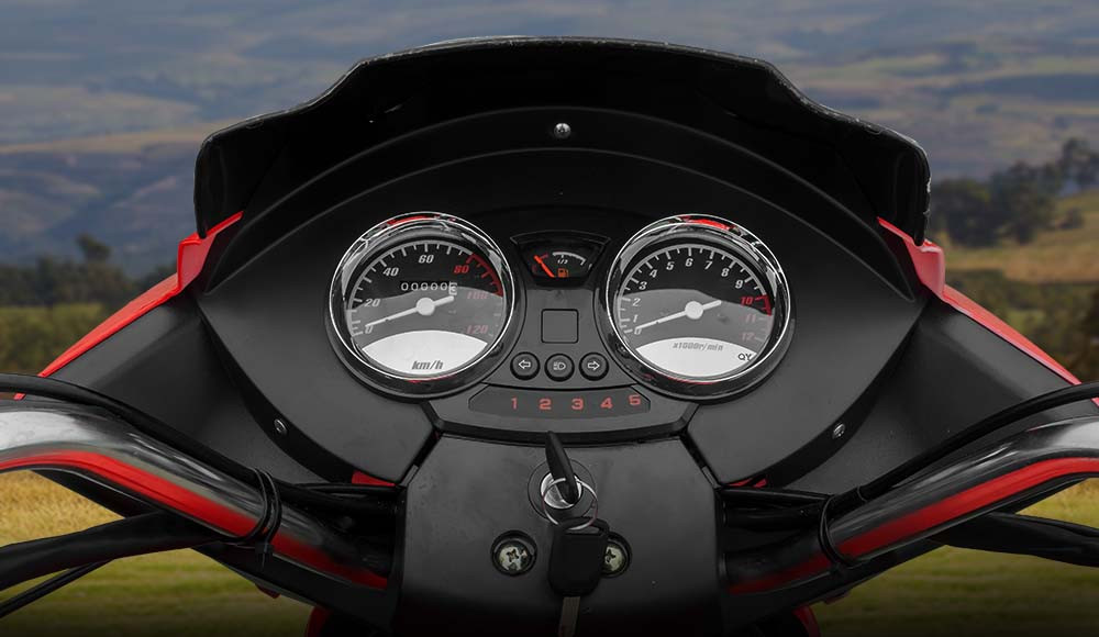Moto carguero JH 250A parte del tablero